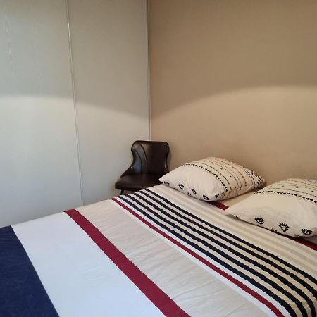 Appartement 1 chambre avec Piscine Uzès Extérieur photo