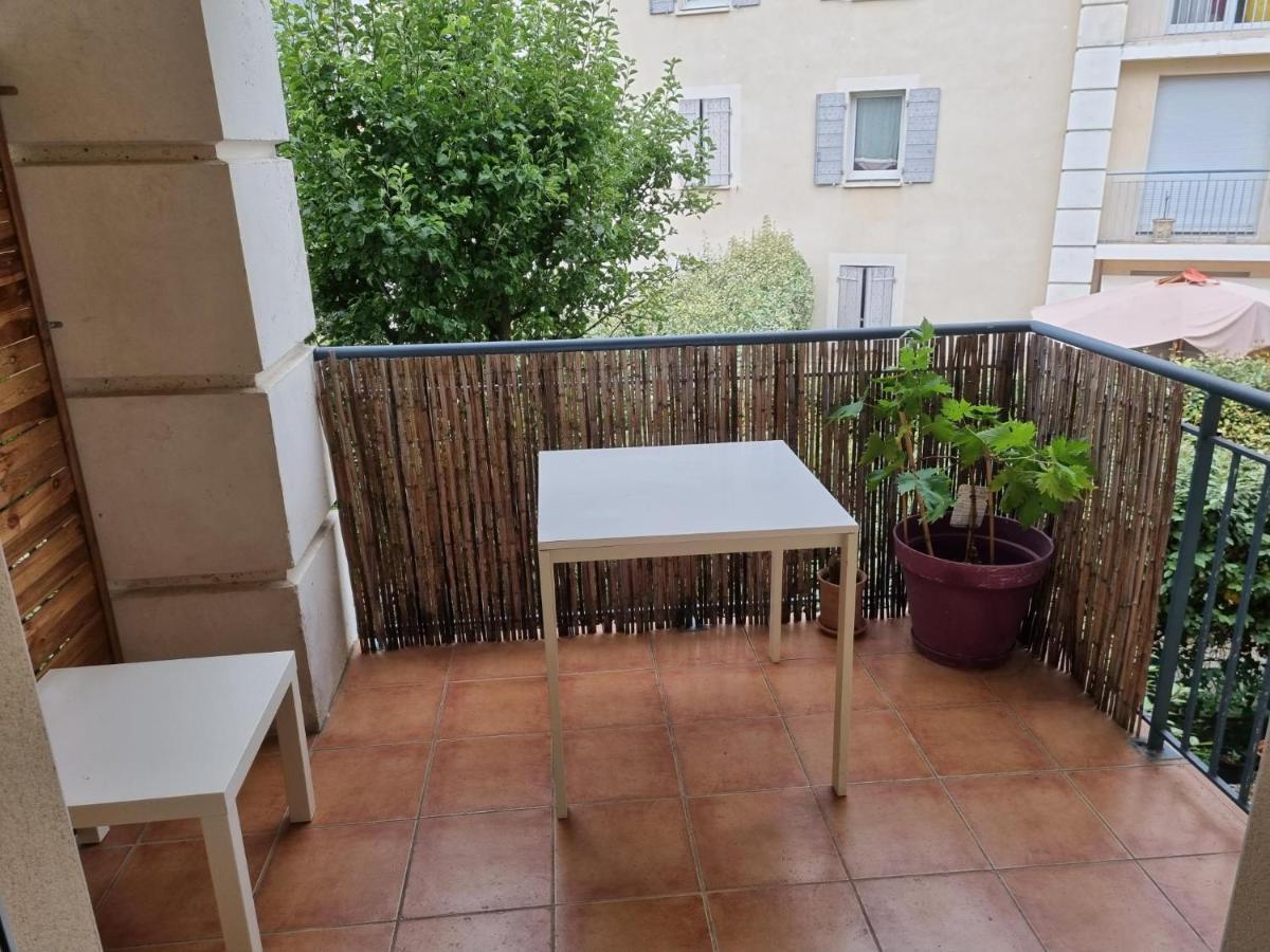 Appartement 1 chambre avec Piscine Uzès Extérieur photo